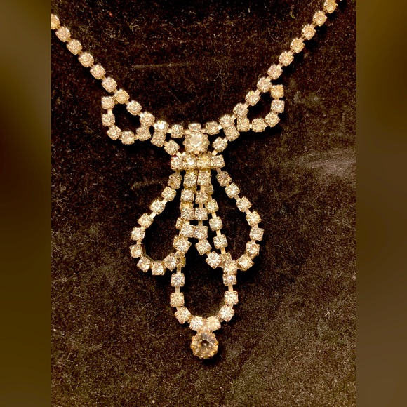 Estate Vintage 50s Bow tie Rhinestone necklace/Prong Set - Picture 1 of 3
